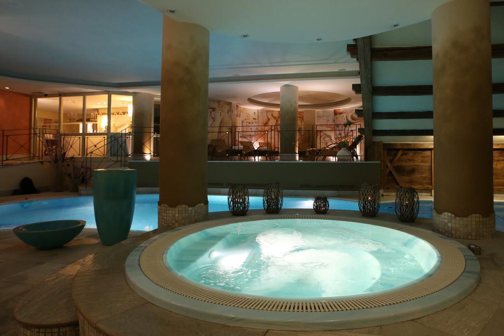 Alpen Suite Hotel Madonna Zewnętrze zdjęcie