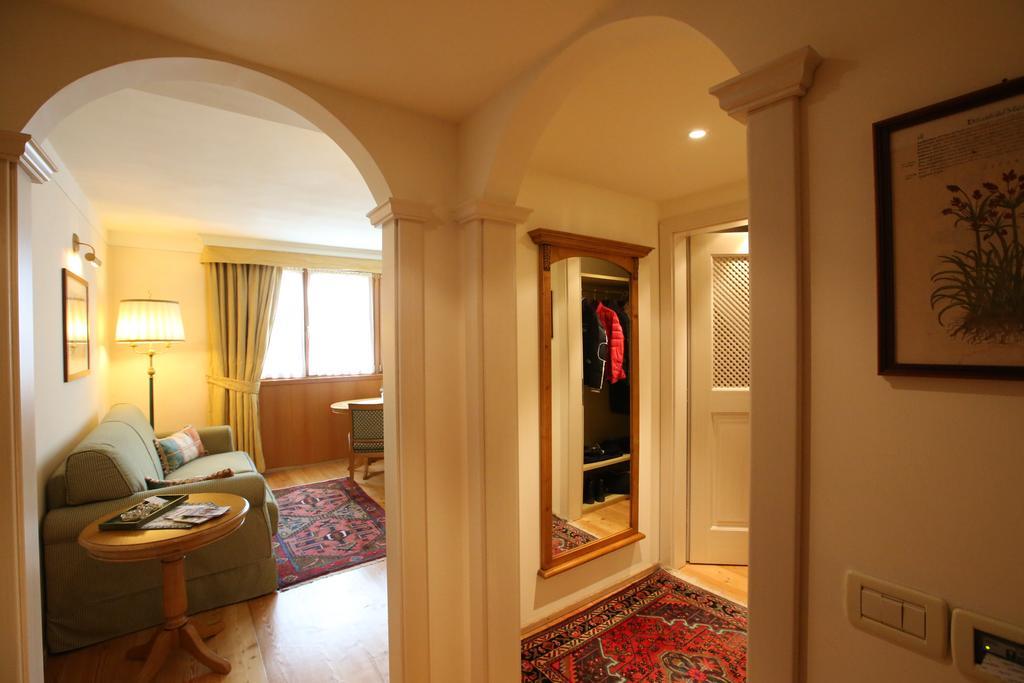 Alpen Suite Hotel Madonna Zewnętrze zdjęcie