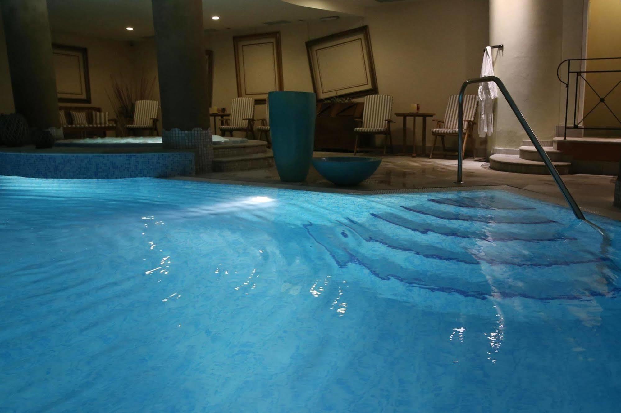 Alpen Suite Hotel Madonna Zewnętrze zdjęcie